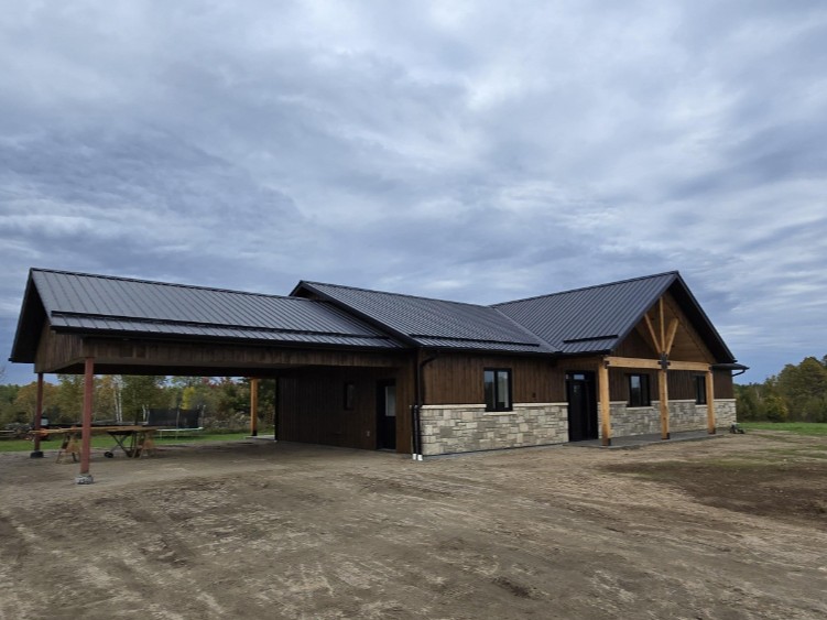Quality Homes & Renovations: Wood Siding