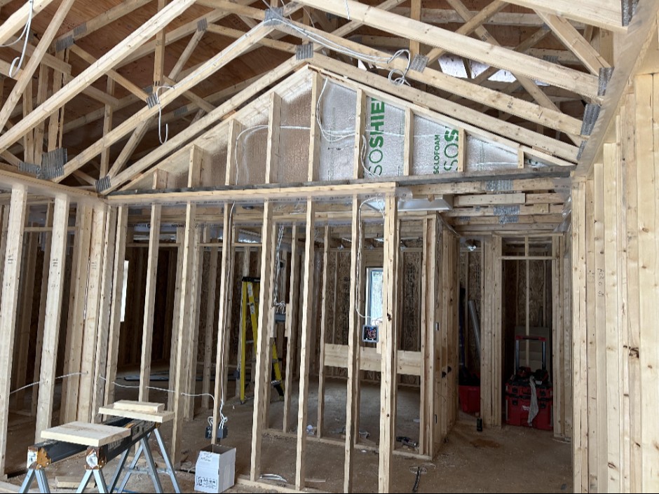Maisons de qualité et rénovations : charpente de secours